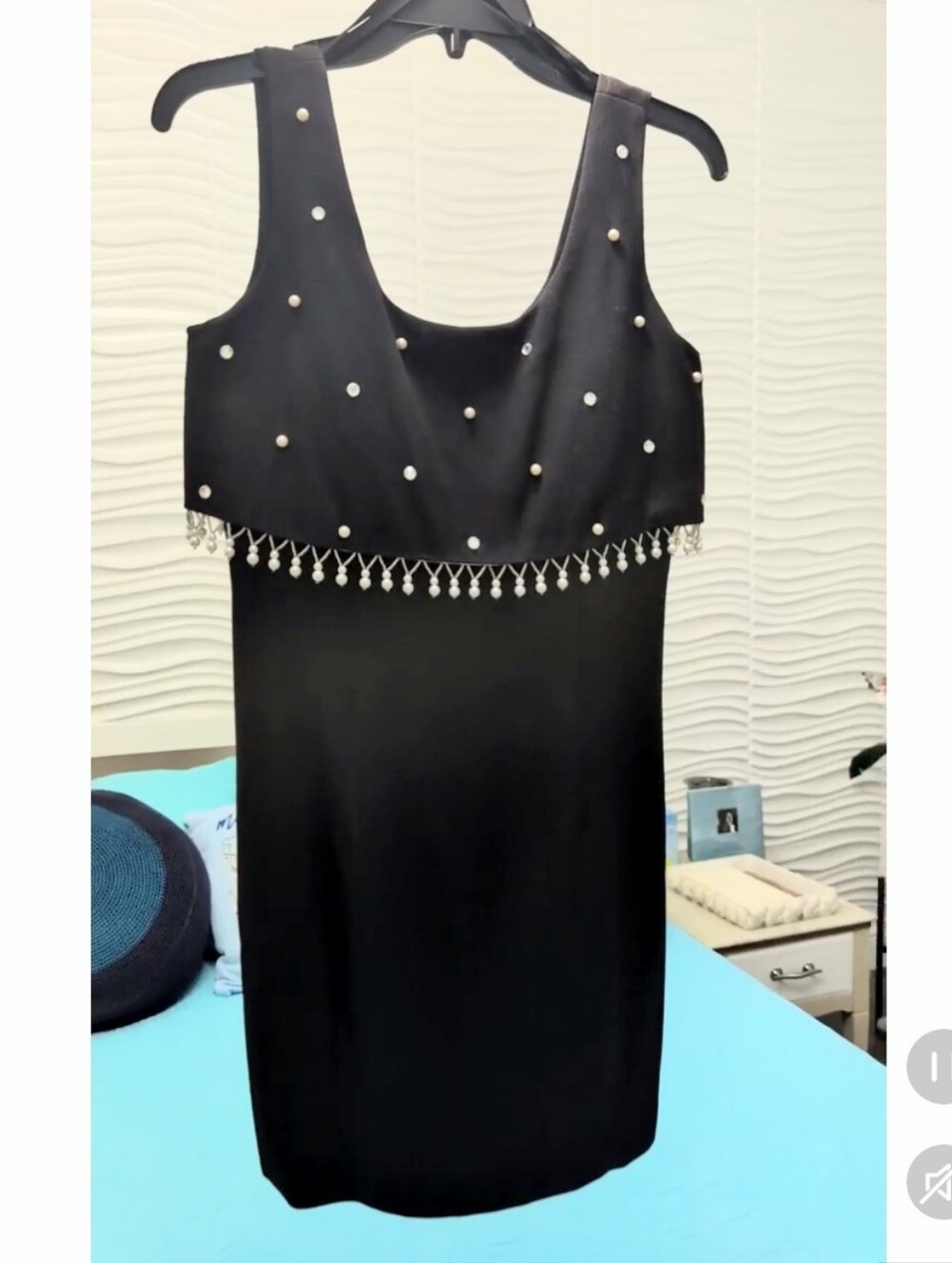 Donna Ricco Black Sleeveless Beaded Dress Rhinestone Beaded Fringe Size 4